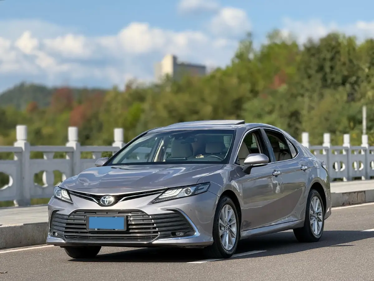 2021 Toyota Camry 2.0L 178HP L4 CVT