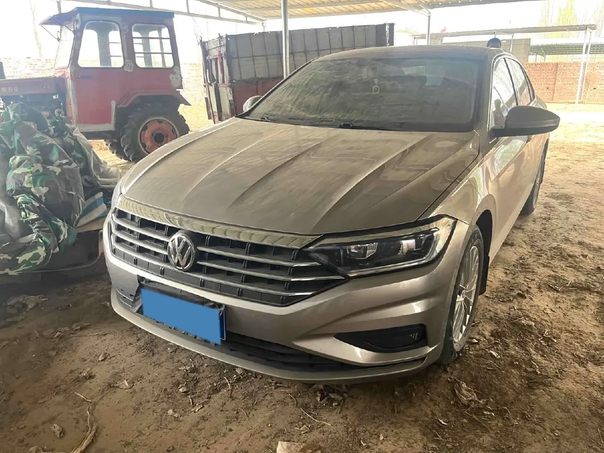 2019 Volkswagen Sagitar 1.2T 116HP L4 7DCT