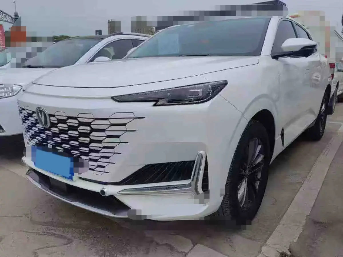 2023 ChangAn UNI-K 2.0T 233HP L4 8AT