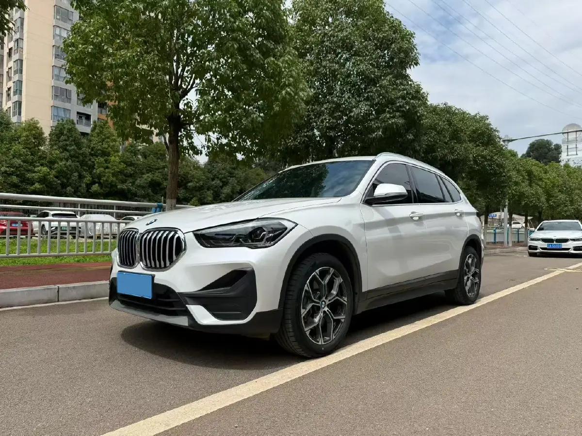2021 BMW X1 2.0T 192HP L4 7DCT