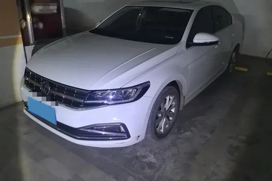 2019 Volkswagen Bora 1.4T 150HP L4 7DCT