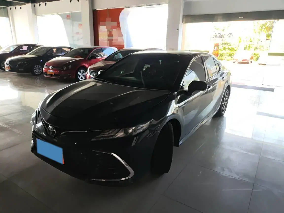 2021 Toyota Camry 2.5L 209HP L4 8AT