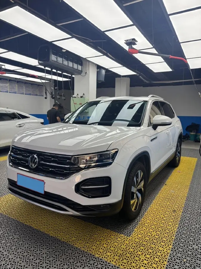 2021 Volkswagen Tayron 1.4T 150HP L4 7DCT