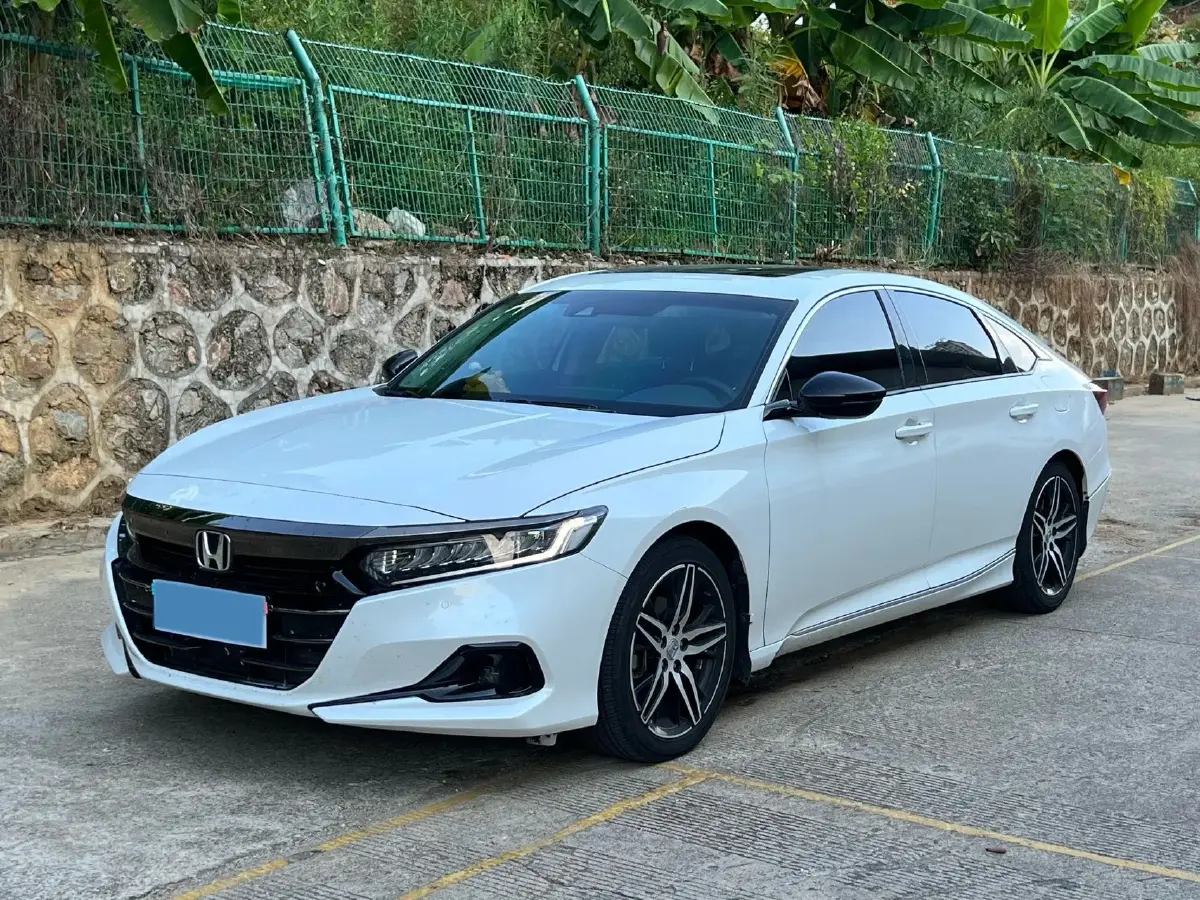 2022 Honda Accord 1.5T 194HP L4 CVT