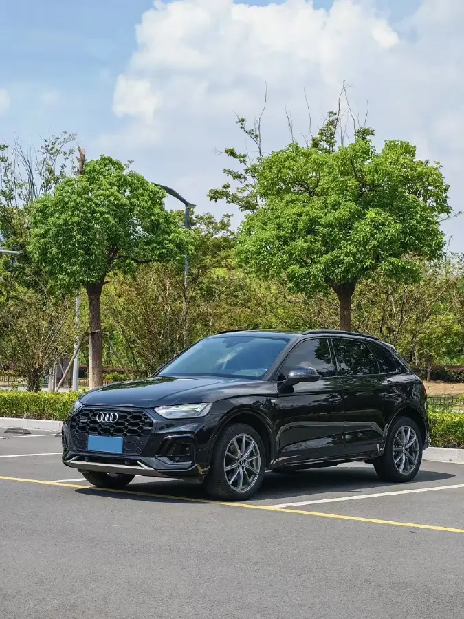 2022 Audi Q5L 2.0T 252HP L4 7DCT