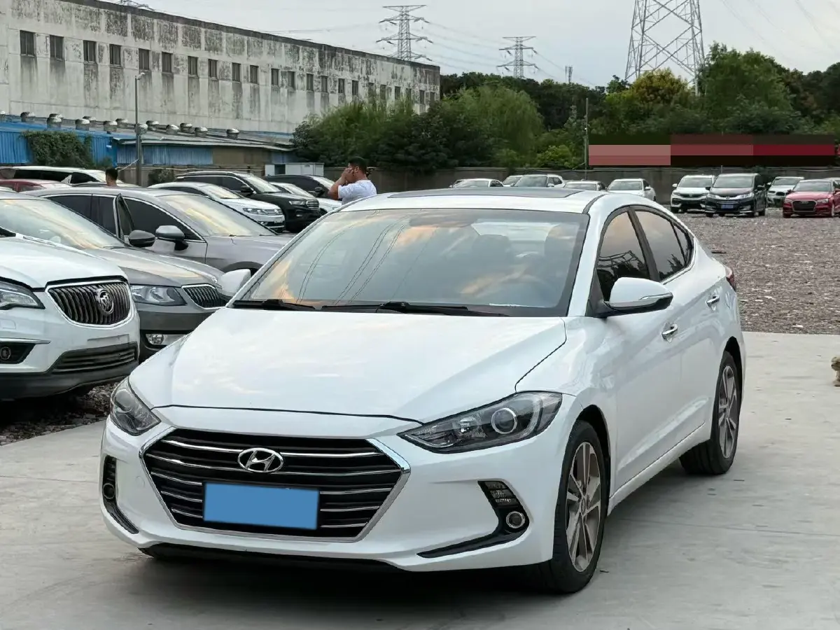 2016 Hyundai Elantra 1.6L 130HP L4 6AT