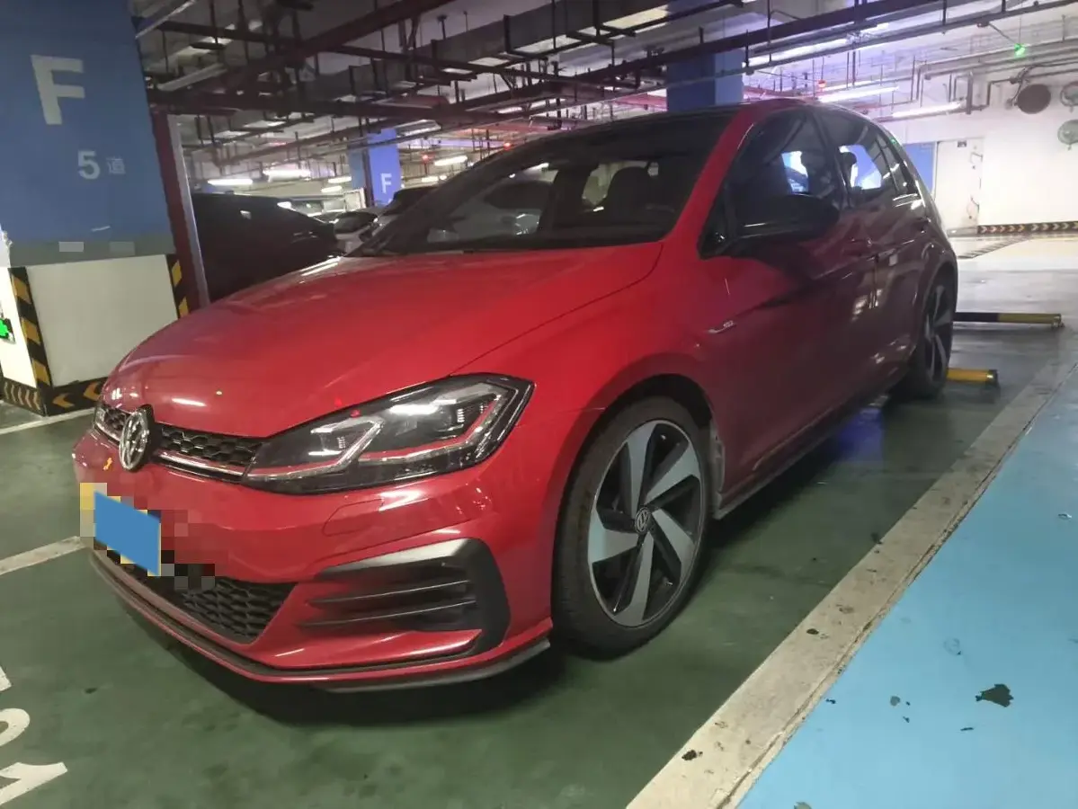 2019 Volkswagen GolfGTI 2.0T 220HP L4 7DCT