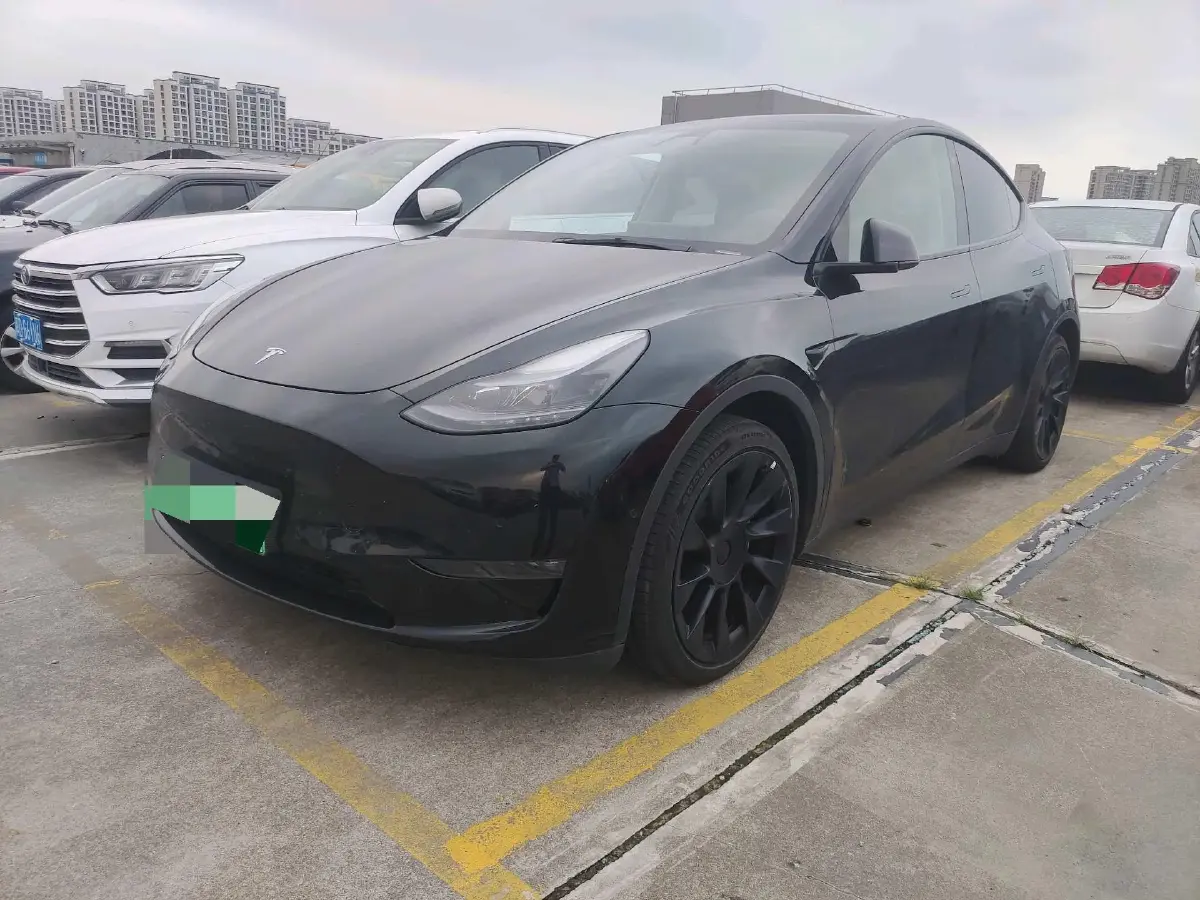 2021 Tesla Model Y BEV 60KWH