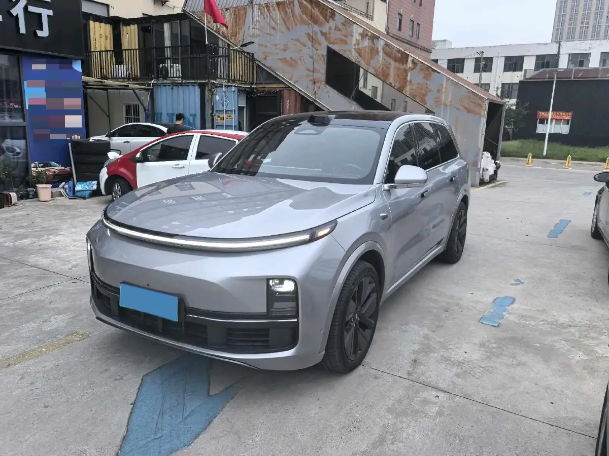 2022 Li L9 Range Extended 154HP REEV 42.6KWH