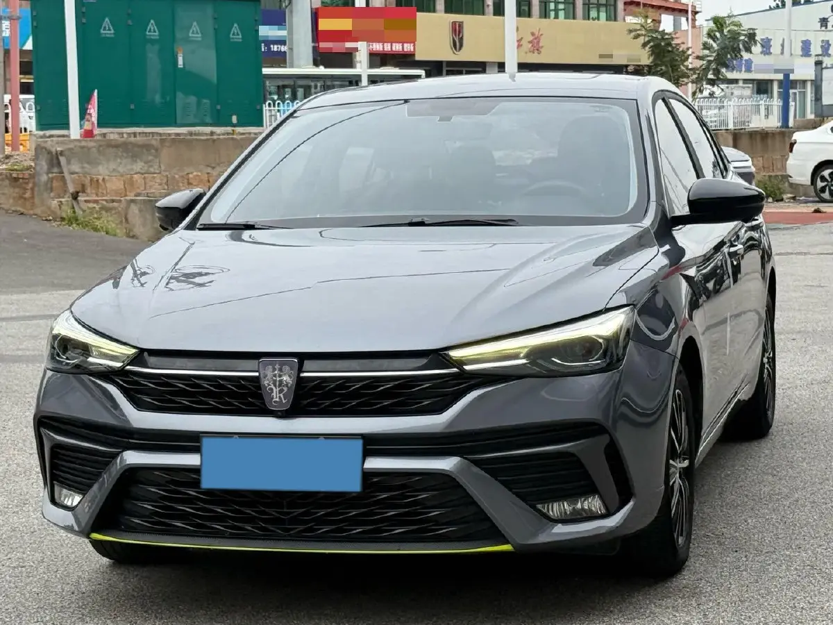 2021 Roewe i5 1.5L 120HP L4 CVT