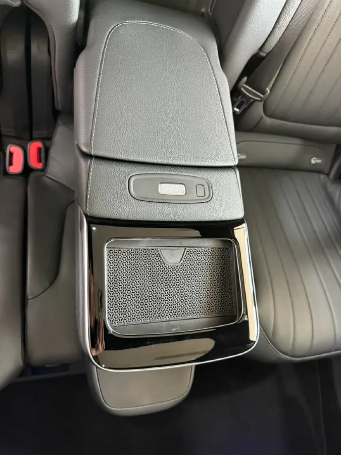 2023 Mercedes-Benz EQS SUV BEV 111.8KWH,autocango,china used car exporter,china ev exporter,chinese used car exporter,chinese used ev exporter