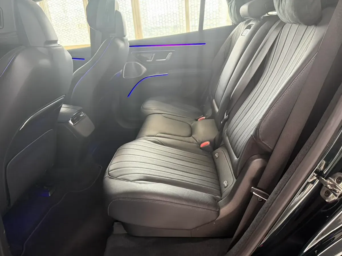 2023 Mercedes-Benz EQS SUV BEV 111.8KWH,autocango,china used car exporter,china ev exporter,chinese used car exporter,chinese used ev exporter