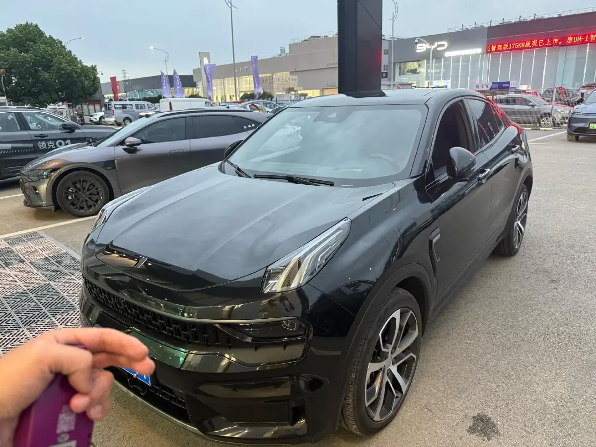 2020 LYNK&CO 05 2.0T 254HP L4 8AT