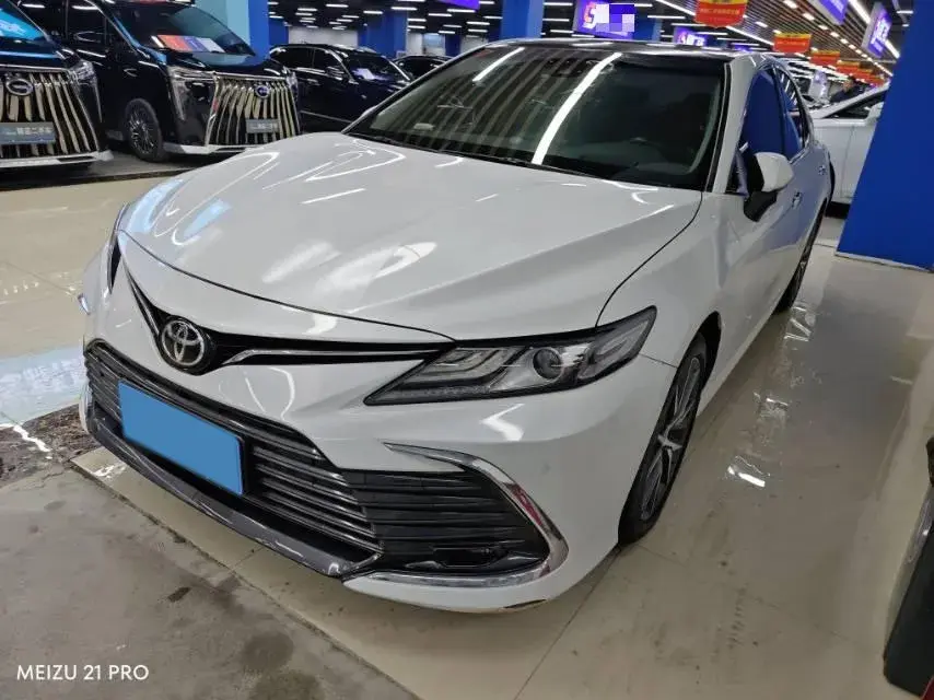 2021 Toyota Camry 2.5L 209HP L4 8AT