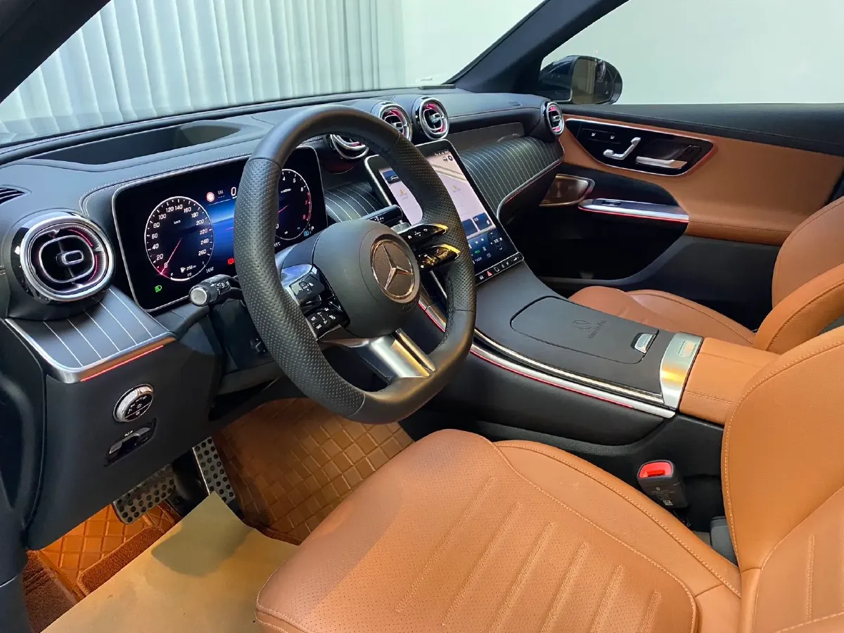 2023 Mercedes-Benz GLC Class 2.0T 258HP L4 9AT,autocango,china used car exporter,china ev exporter,chinese used car exporter,chinese used ev exporter