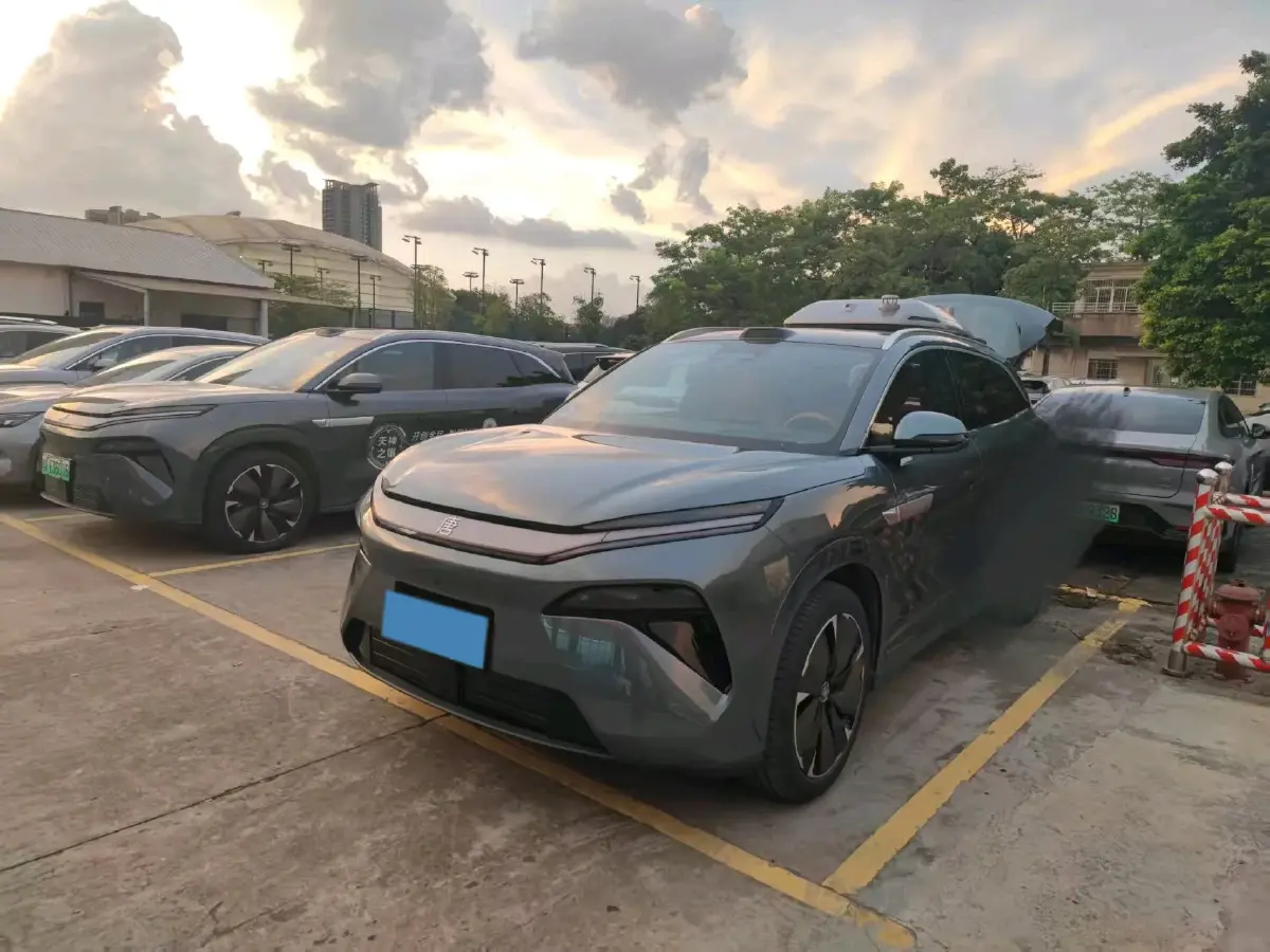 2025 BYD TangL 1.5T 156HP L4 E-CVT PHEV