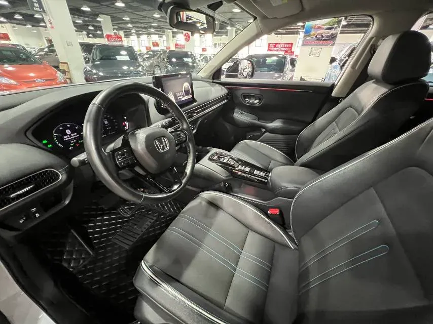 2023 Honda HR-V 2.0L 143HP L4 E-CVT Hybrid,autocango,china used car exporter,china ev exporter,chinese used car exporter,chinese used ev exporter