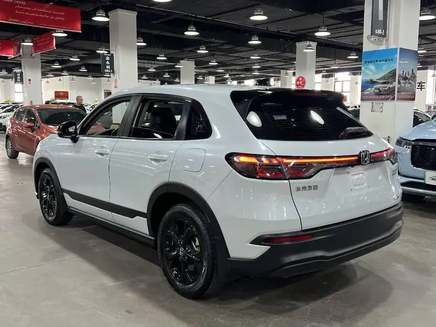 2023 Honda HR-V 2.0L 143HP L4 E-CVT Hybrid,autocango,china used car exporter,china ev exporter,chinese used car exporter,chinese used ev exporter