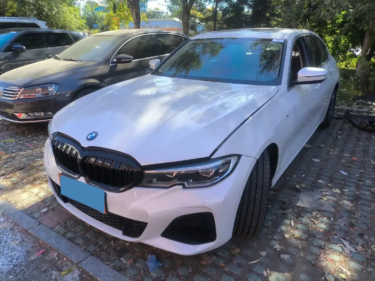 2022 BMW 3 Series 2.0T 156HP L4 8AT