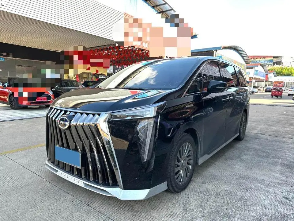 2023 GAC Trumpchi M8 2.0T 190HP L4 E-CVT Hybrid