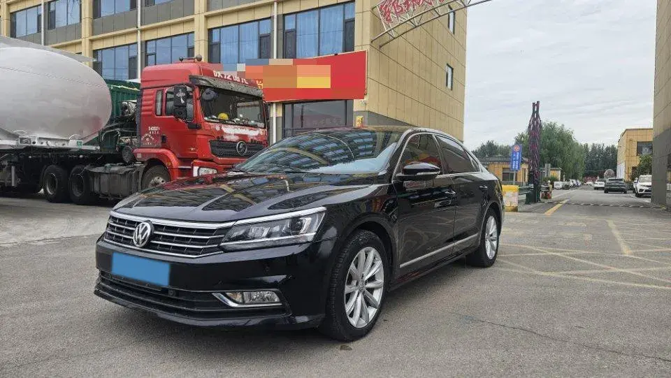 2017 Volkswagen Passat 1.8T 180HP L4 7DCT