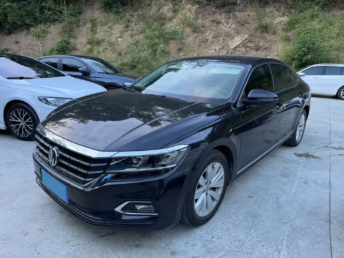 2020 Volkswagen Passat 2.0T 186HP L4 7DCT
