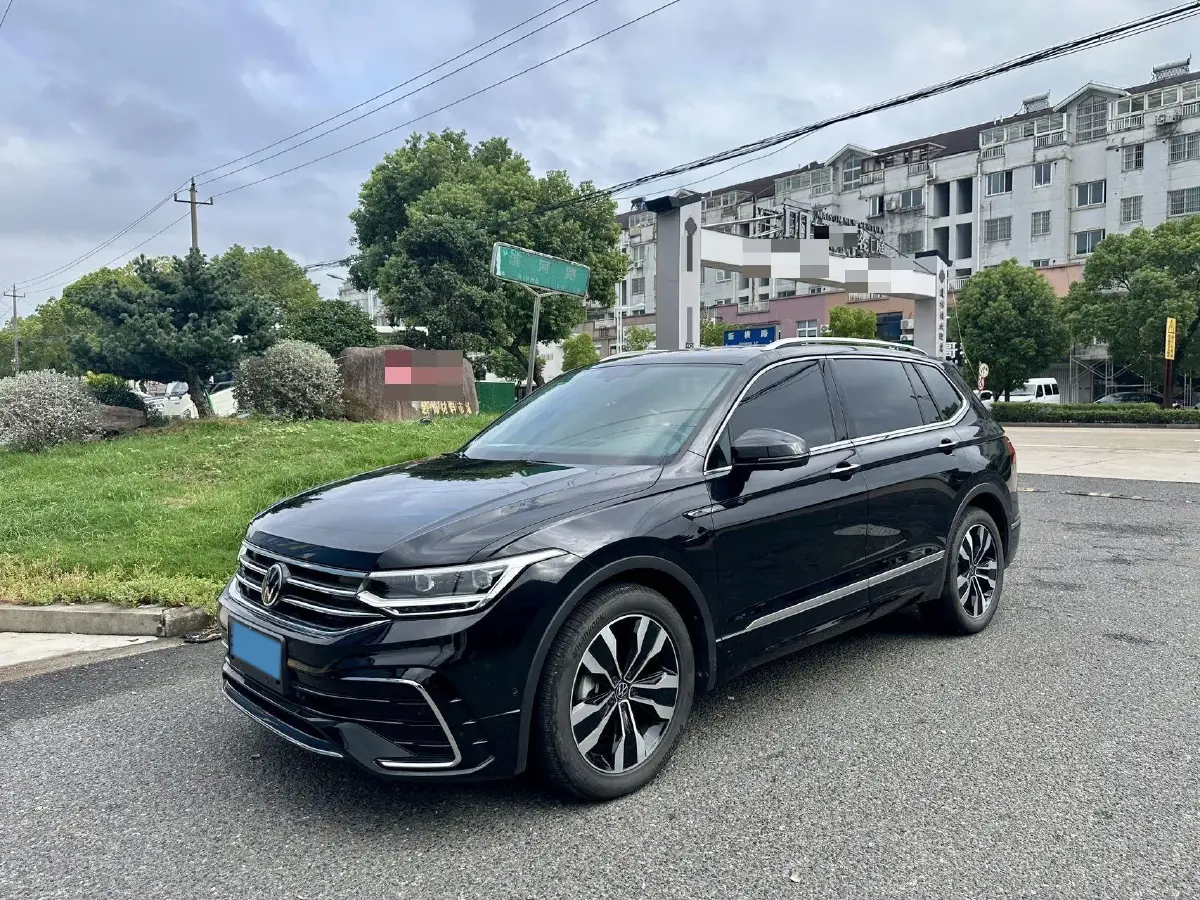 2024 Volkswagen Tiguan L 2.0T 186HP L4 7DCT