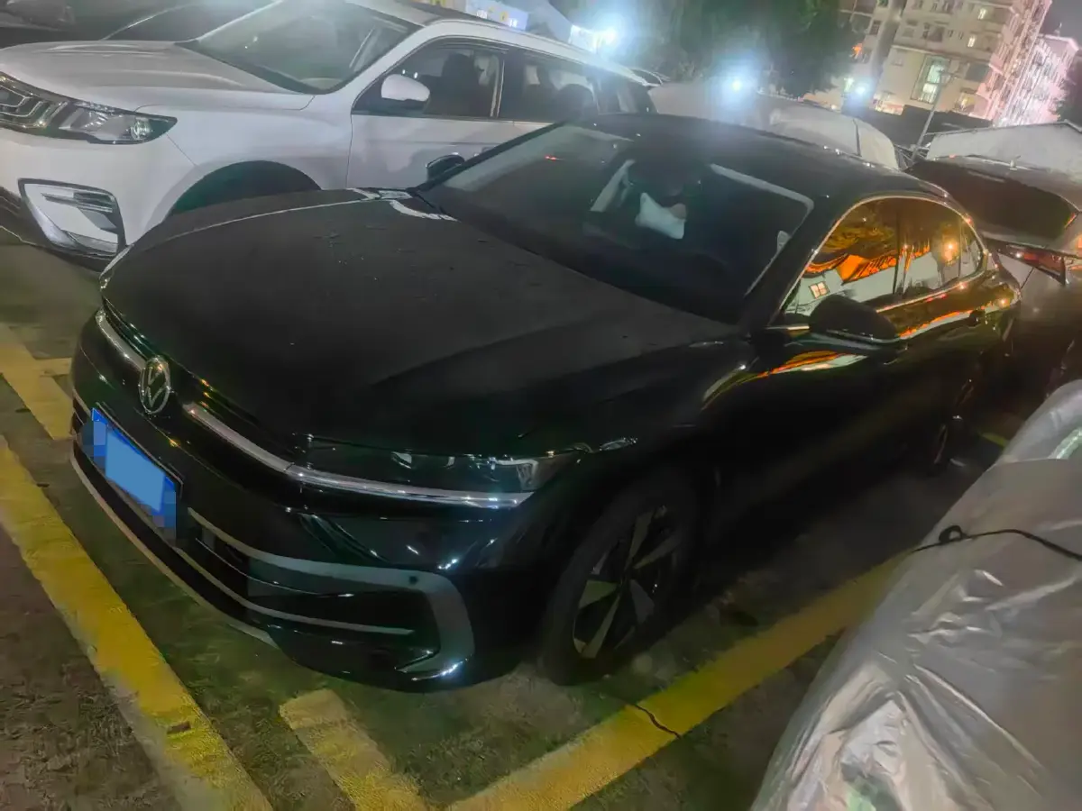 2024 Volkswagen Magotan 1.5T 160HP L4 7DCT