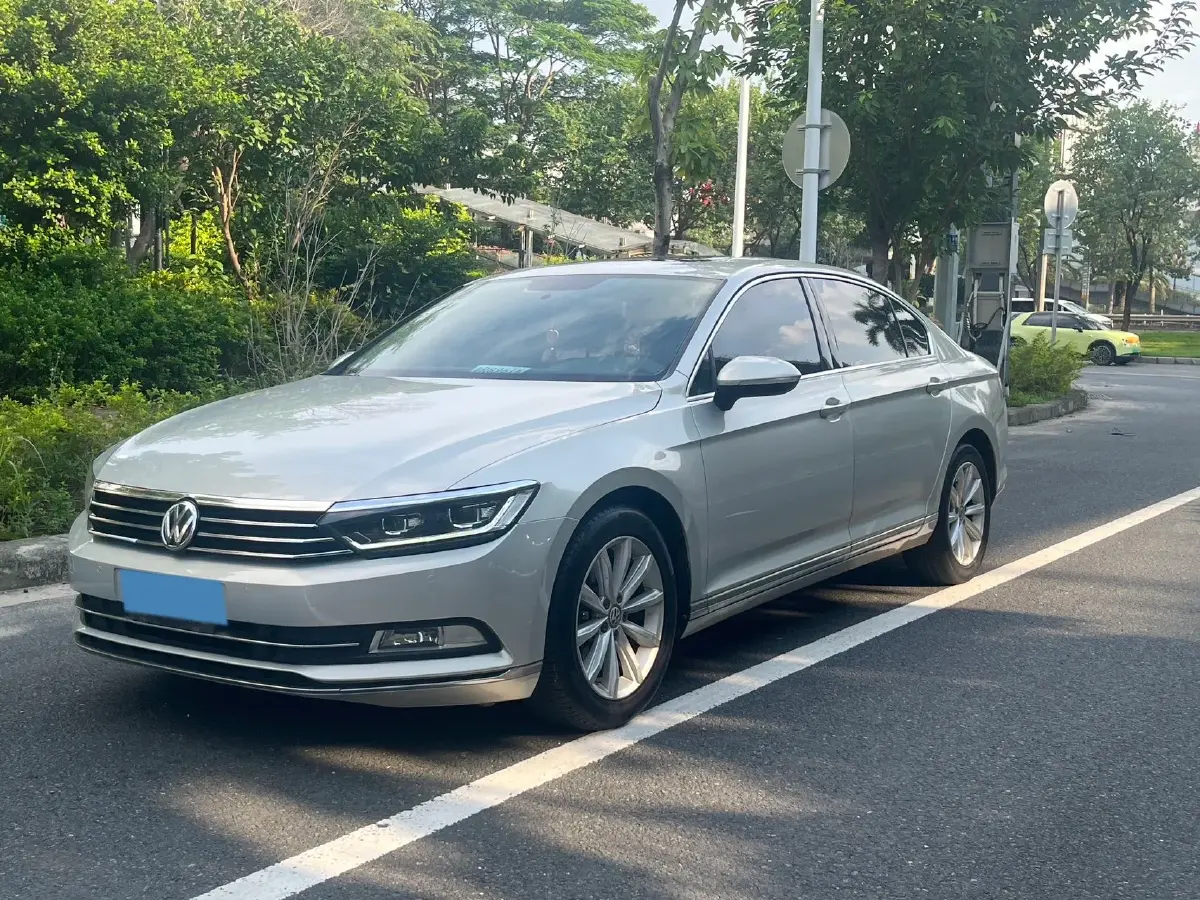 2018 Volkswagen Magotan 1.8T 180HP L4 7DCT