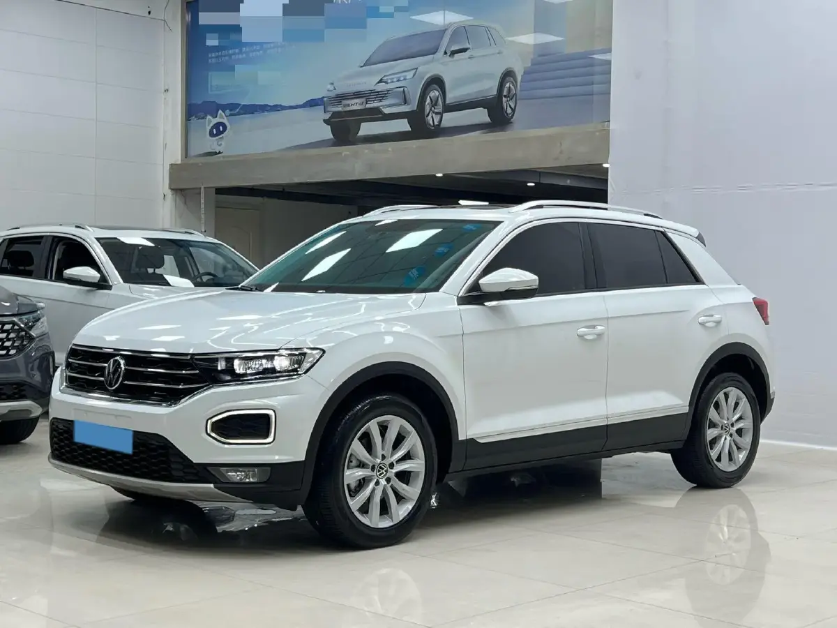 2021 Volkswagen T-Roc 1.4T 150HP L4 7DCT