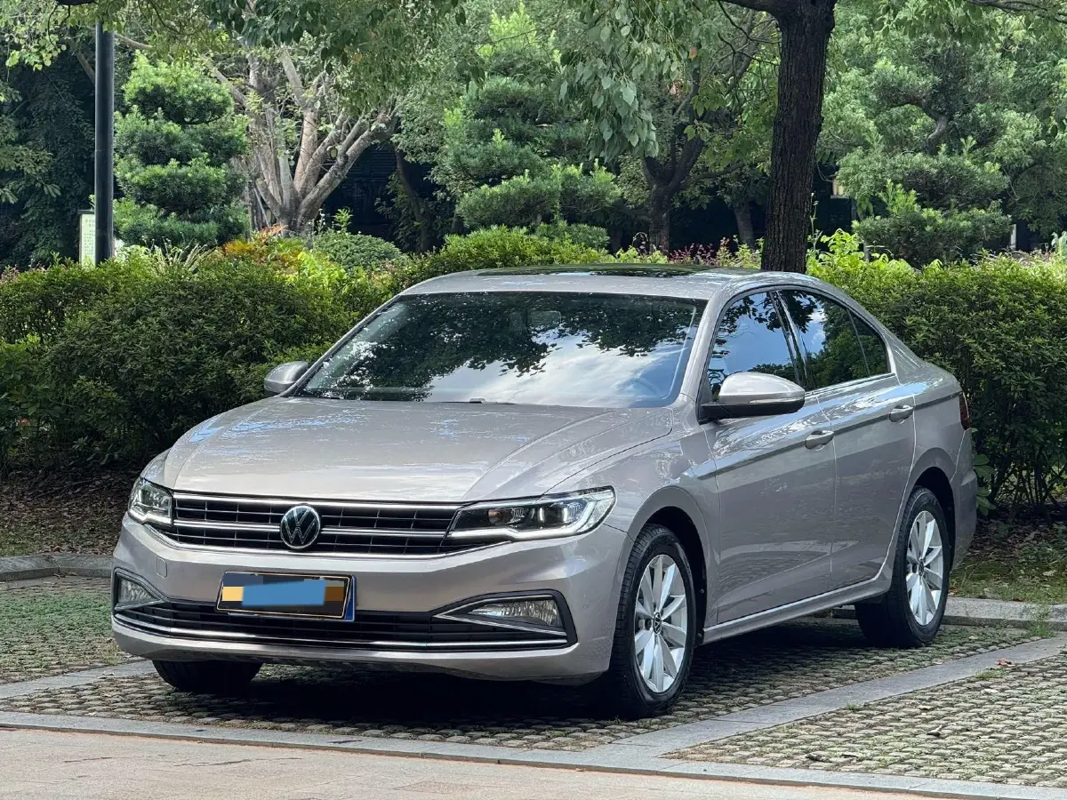 2020 Volkswagen Bora 1.5L 113HP L4 6AT