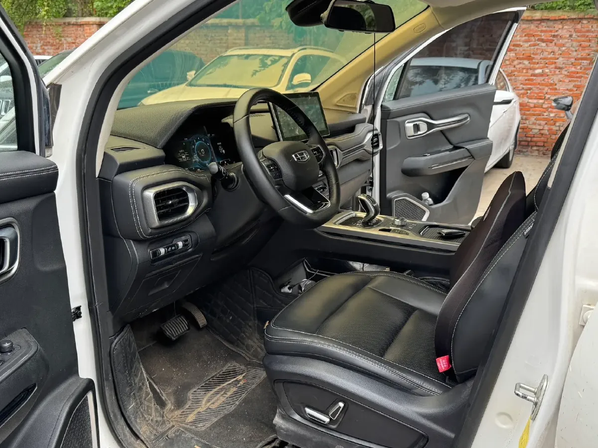 2020 Geely Okavango 1.8T 184HP L4 7DCT,autocango,china used car exporter,china ev exporter,chinese used car exporter,chinese used ev exporter