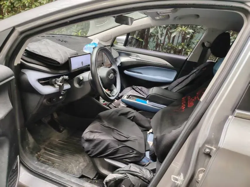 2022 Geometry M6 BEV 53KWH,autocango,china used car exporter,china ev exporter,chinese used car exporter,chinese used ev exporter