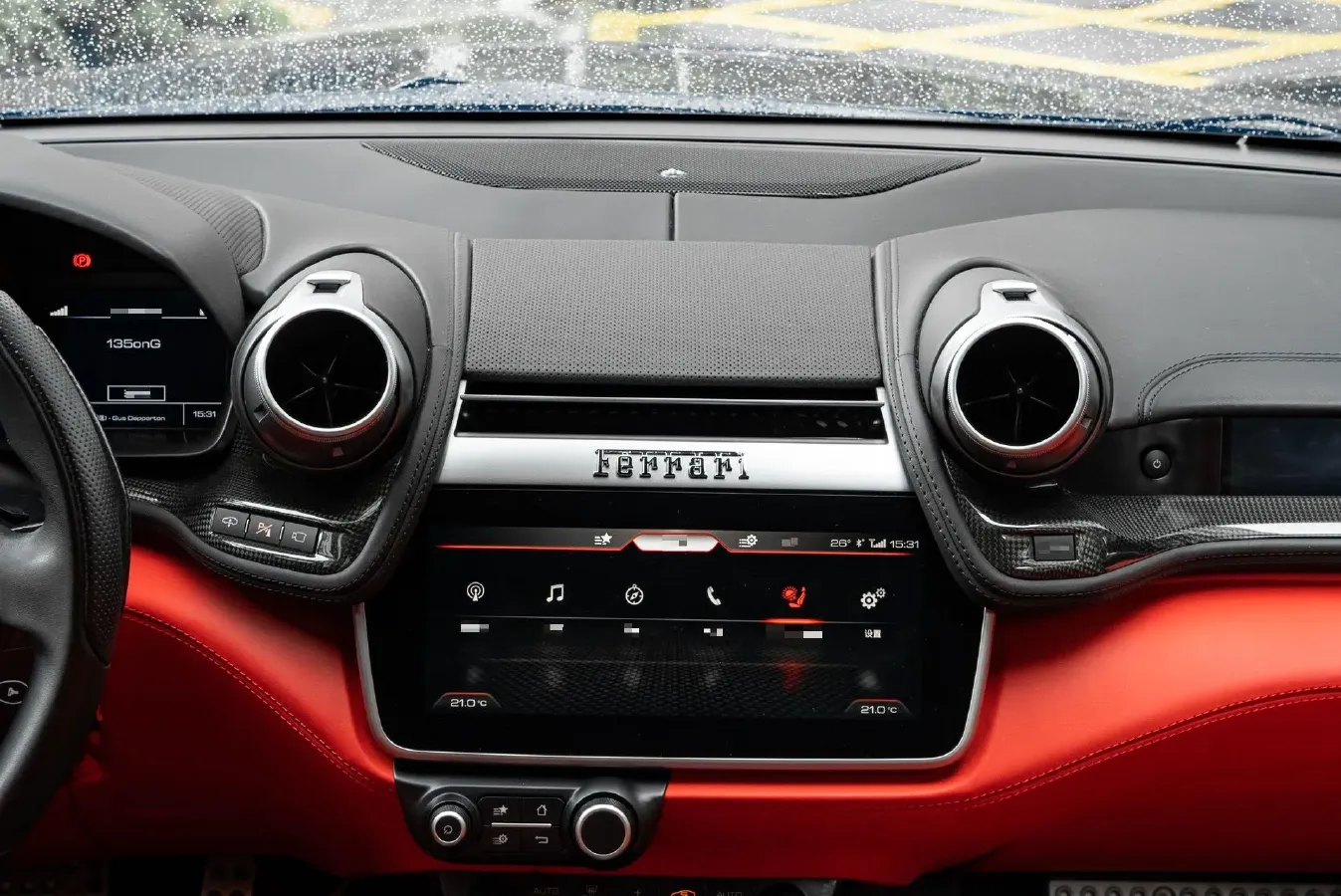 2017 Ferrari GTC4 Lusso 3.9T 609HP V8 7DCT,autocango,china used car exporter,china ev exporter,chinese used car exporter,chinese used ev exporter