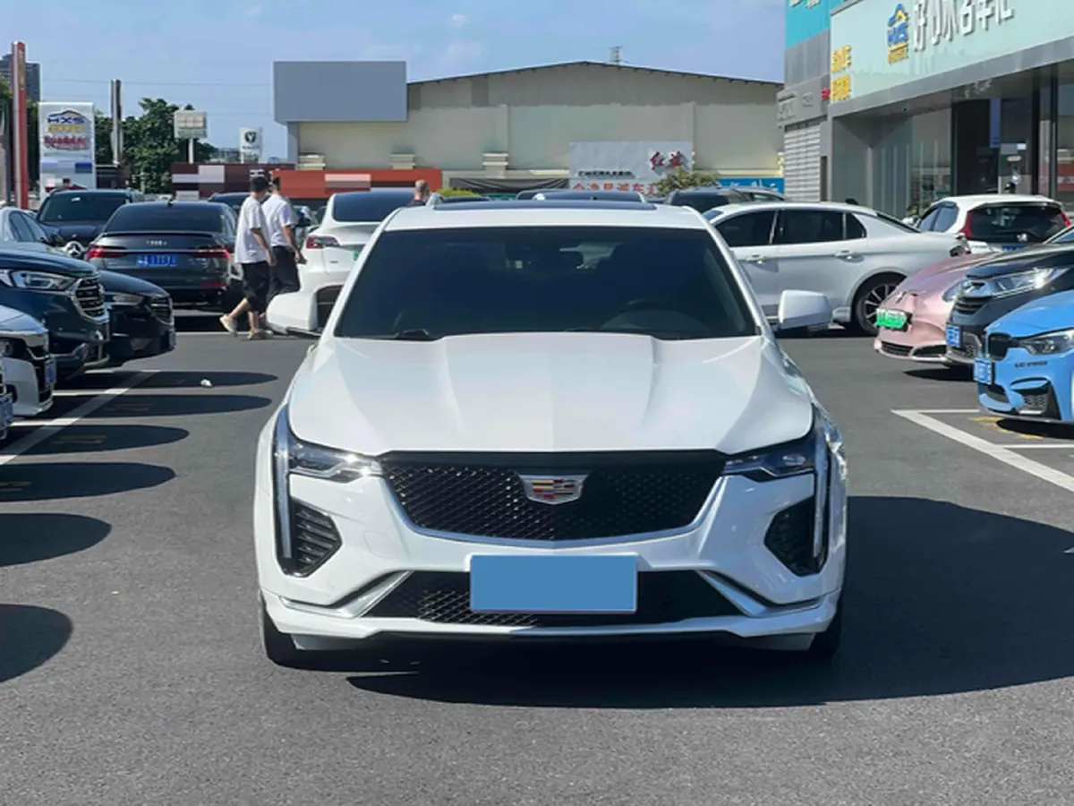 2021 Cadillac CT4 2.0T 237HP L4 8AT,autocango,china used car exporter,china ev exporter,chinese used car exporter,chinese used ev exporter