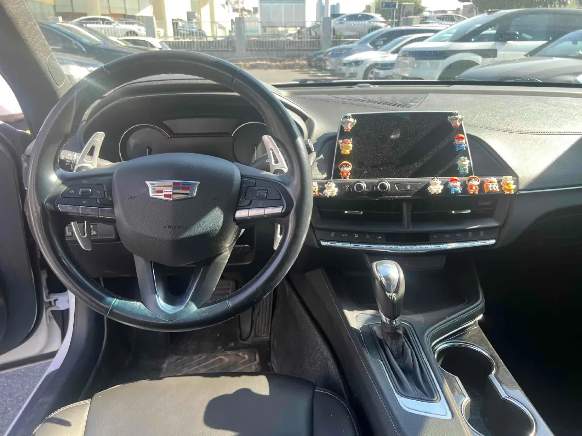 2021 Cadillac CT4 2.0T 237HP L4 8AT,autocango,china used car exporter,china ev exporter,chinese used car exporter,chinese used ev exporter