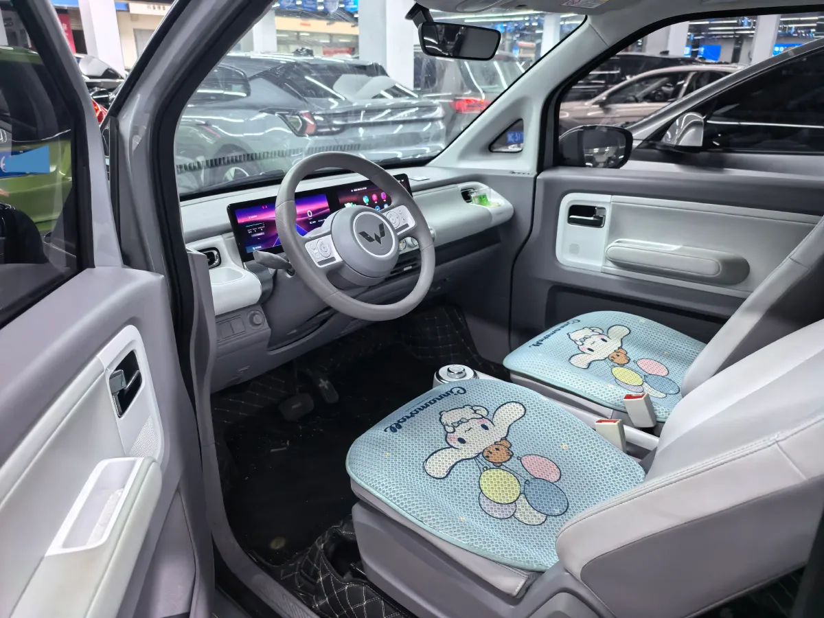 2023 WuLing Air ev BEV 28.4KWH,autocango,china used car exporter,china ev exporter,chinese used car exporter,chinese used ev exporter