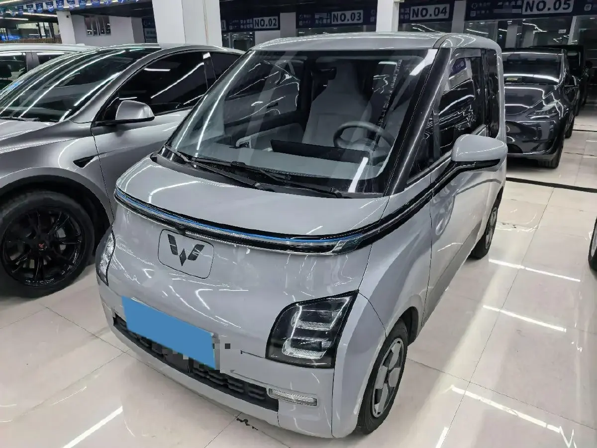 2023 WuLing Air ev BEV 28.4KWH