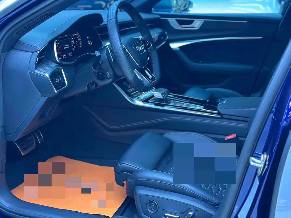 2021 Audi RS 6 4.0T 600HP V8 8AT,autocango,china used car exporter,china ev exporter,chinese used car exporter,chinese used ev exporter