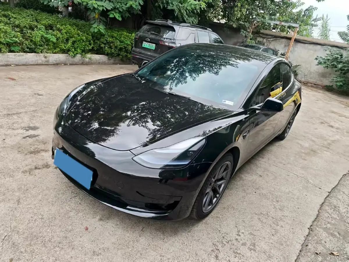 2022 Tesla Model 3 BEV 60KWH