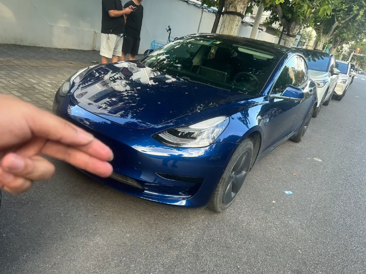 2019 Tesla Model 3 BEV 52KWH
