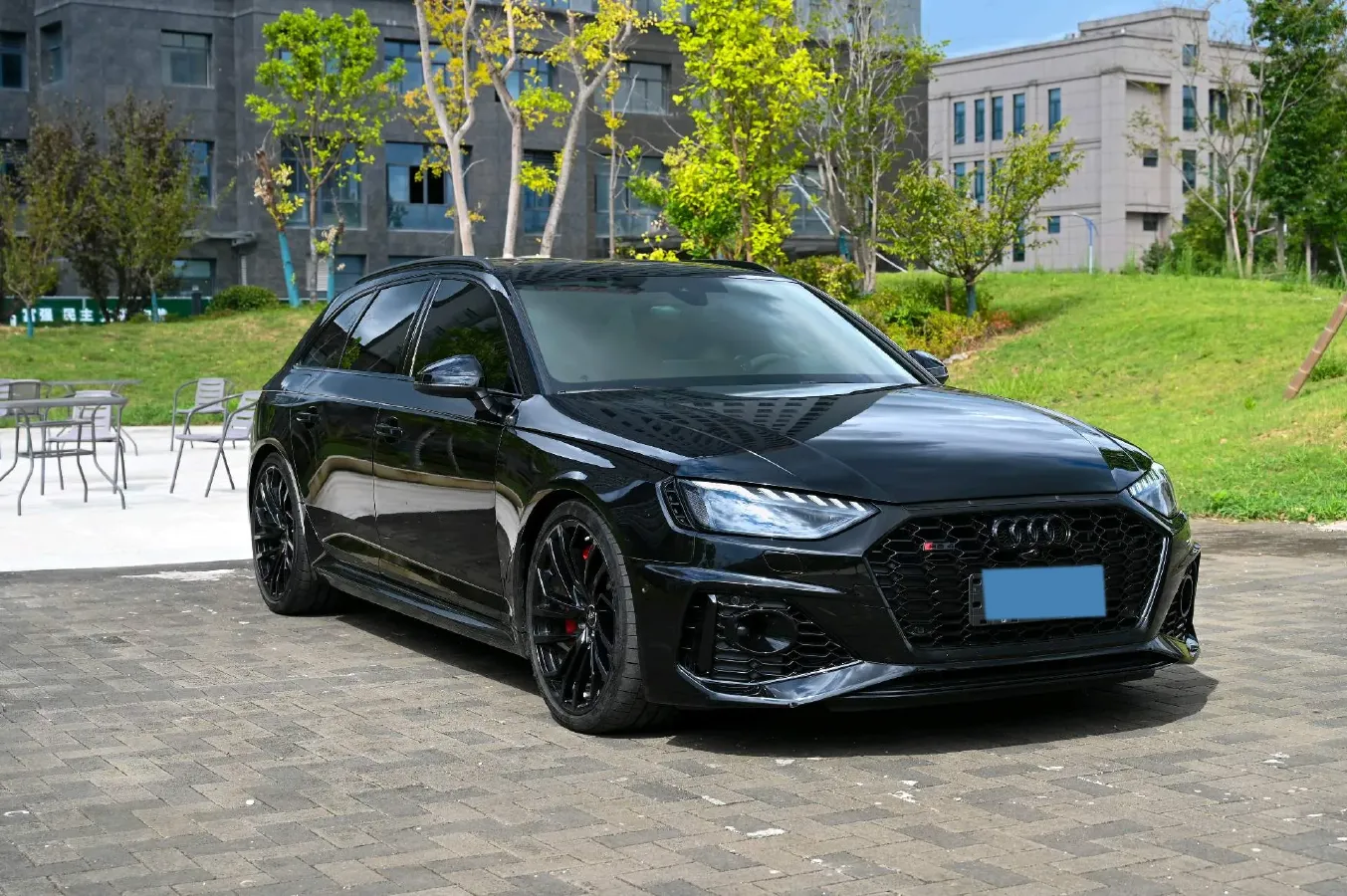 2022 Audi RS 4 2.9T 450HP V6 8AT,autocango,china used car exporter,china ev exporter,chinese used car exporter,chinese used ev exporter