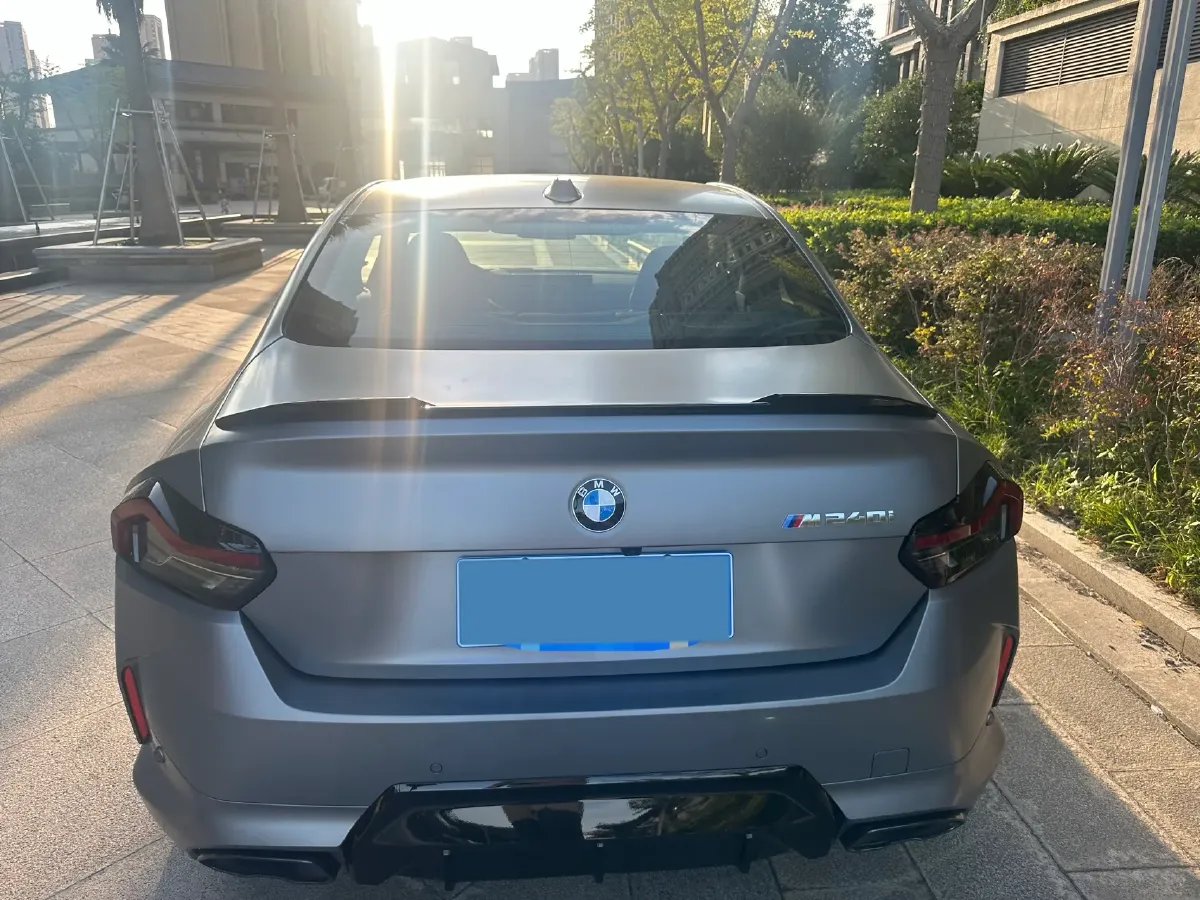 2024 BMW 3.0T 333HP L6 8AT,autocango,china used car exporter,china ev exporter,chinese used car exporter,chinese used ev exporter