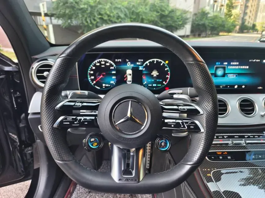 2022 Mercedes-Benz E AMG 3.0T 435HP L6 9AT,autocango,china used car exporter,china ev exporter,chinese used car exporter,chinese used ev exporter