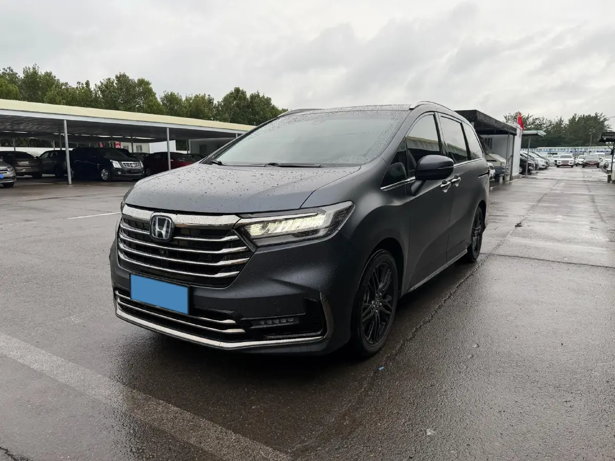 2022 Honda Odyssey 2.0L 146HP L4 E-CVT Hybrid