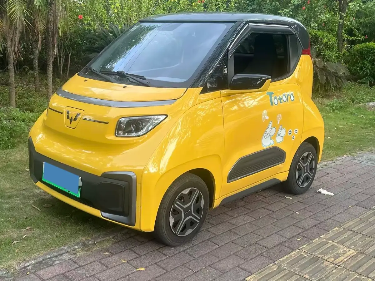 2021 WuLing Nano EV BEV 28KWH