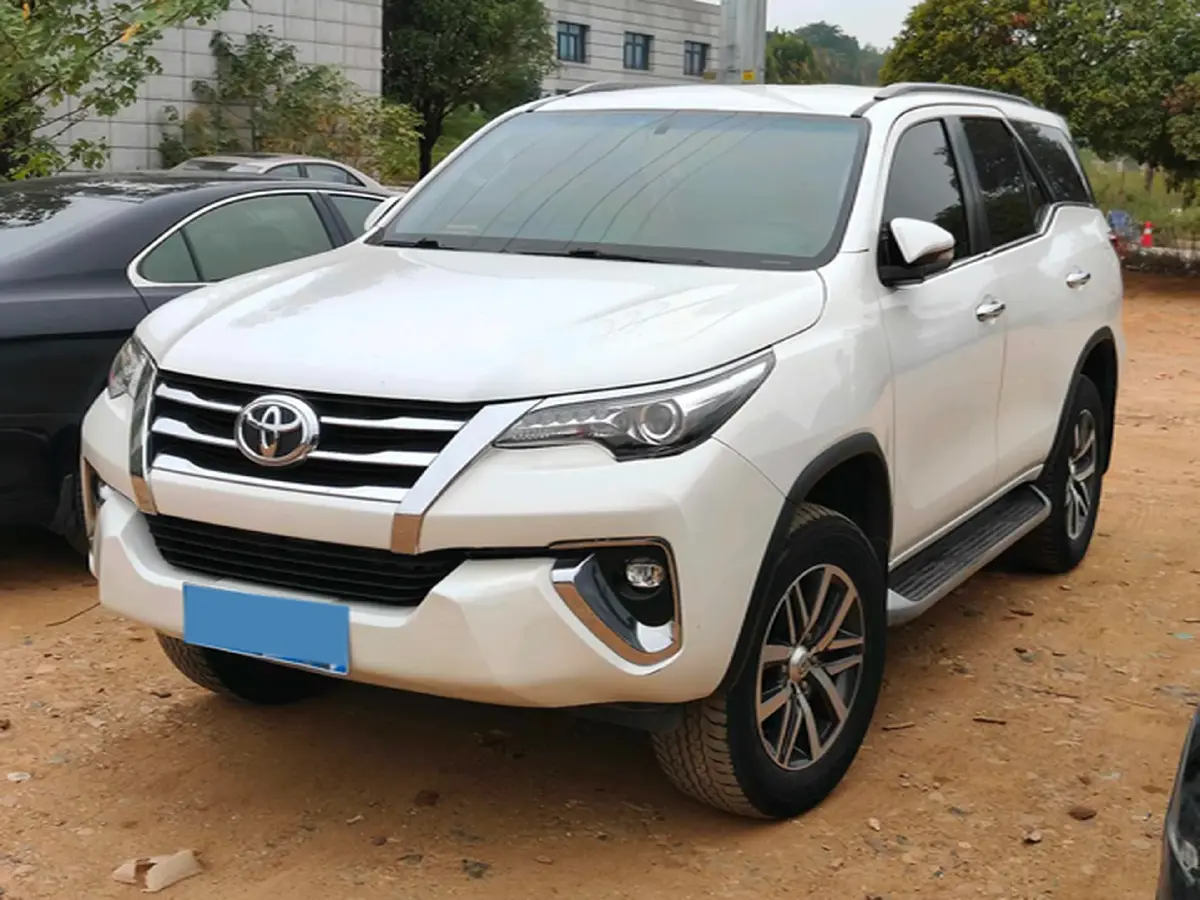 2016 Toyota Fortuner 2.7L 163HP L4 6AT