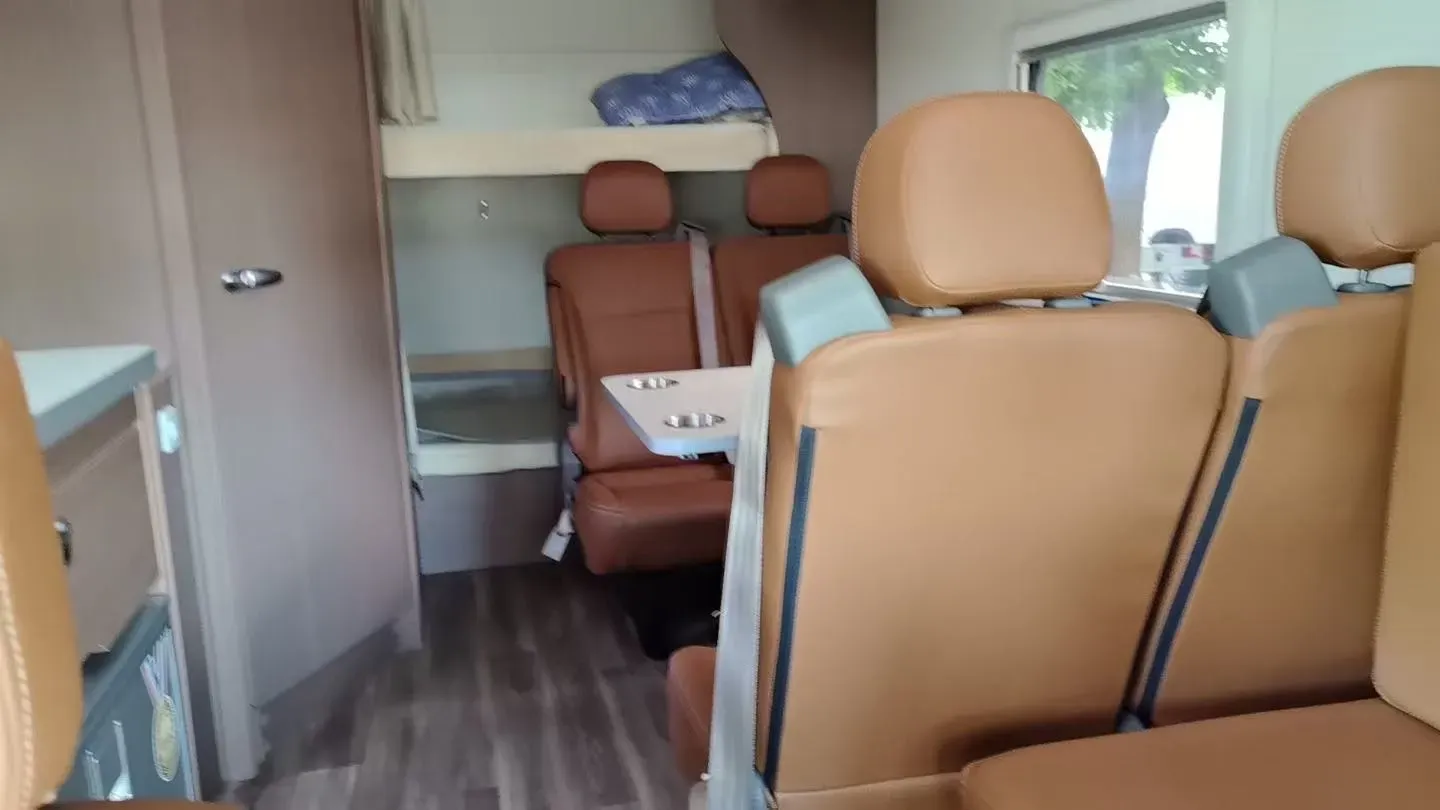 2021 MAXUS V80 RV 2.0T 139HP L4 6AMT,autocango,china used car exporter,china ev exporter,chinese used car exporter,chinese used ev exporter