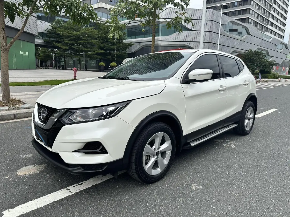 2023 Nissan Qashqai 2.0L 151HP L4 CVT