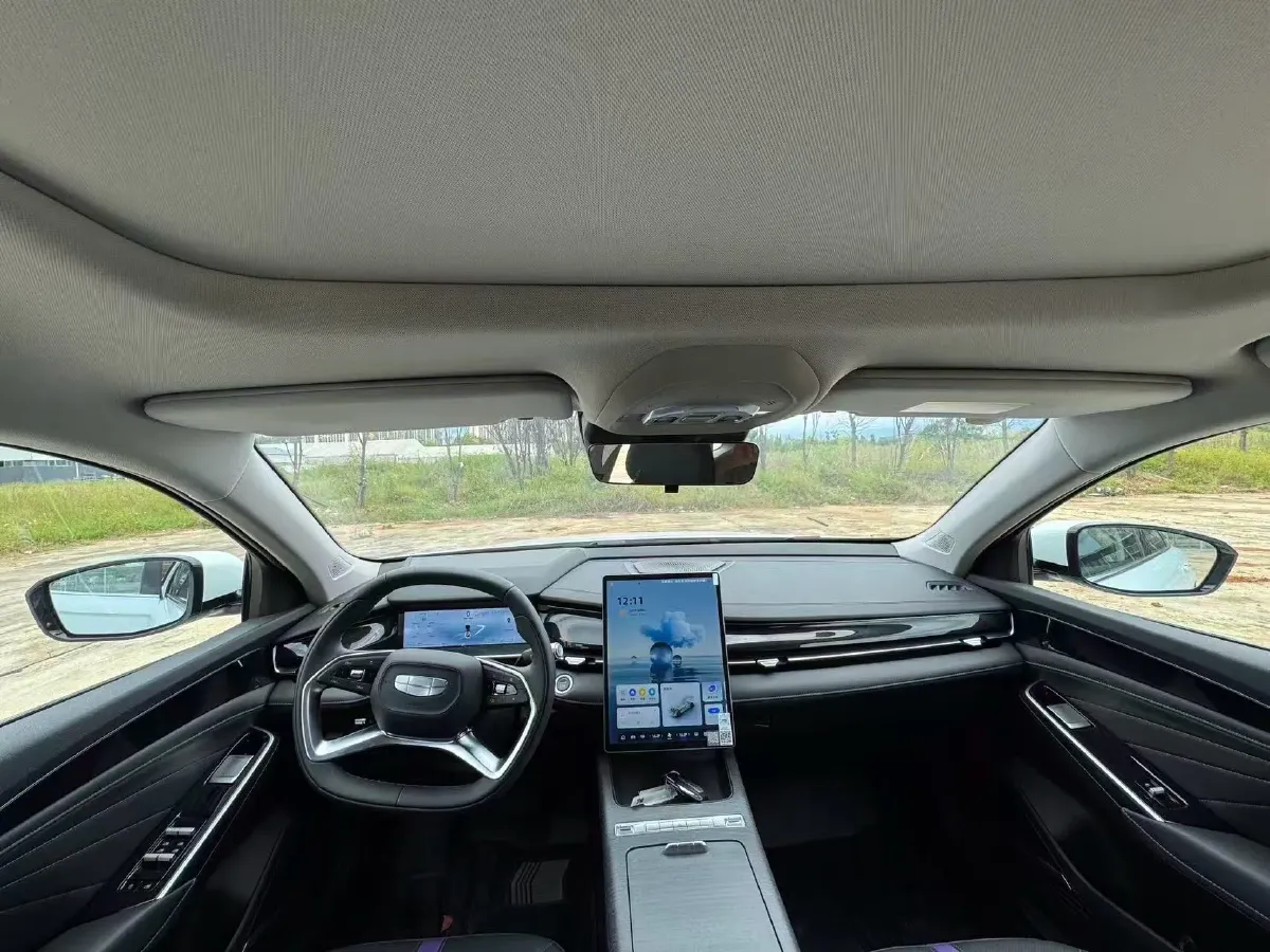 2024 Geely PrefaceL 1.5T 163HP L4 3DHT Hybrid,autocango,china used car exporter,china ev exporter,chinese used car exporter,chinese used ev exporter